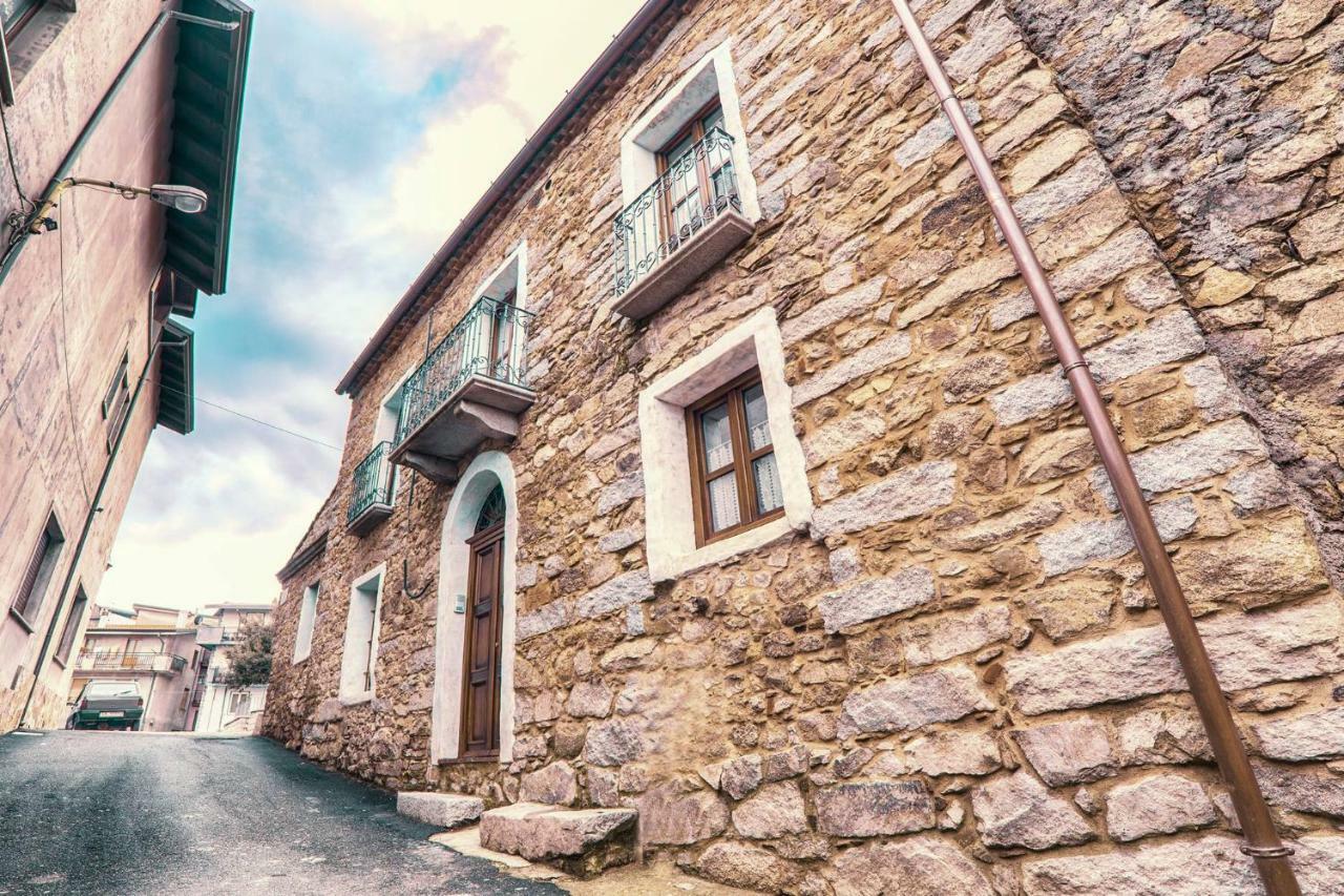 Bed and Breakfast Casa Masini Фонні Екстер'єр фото